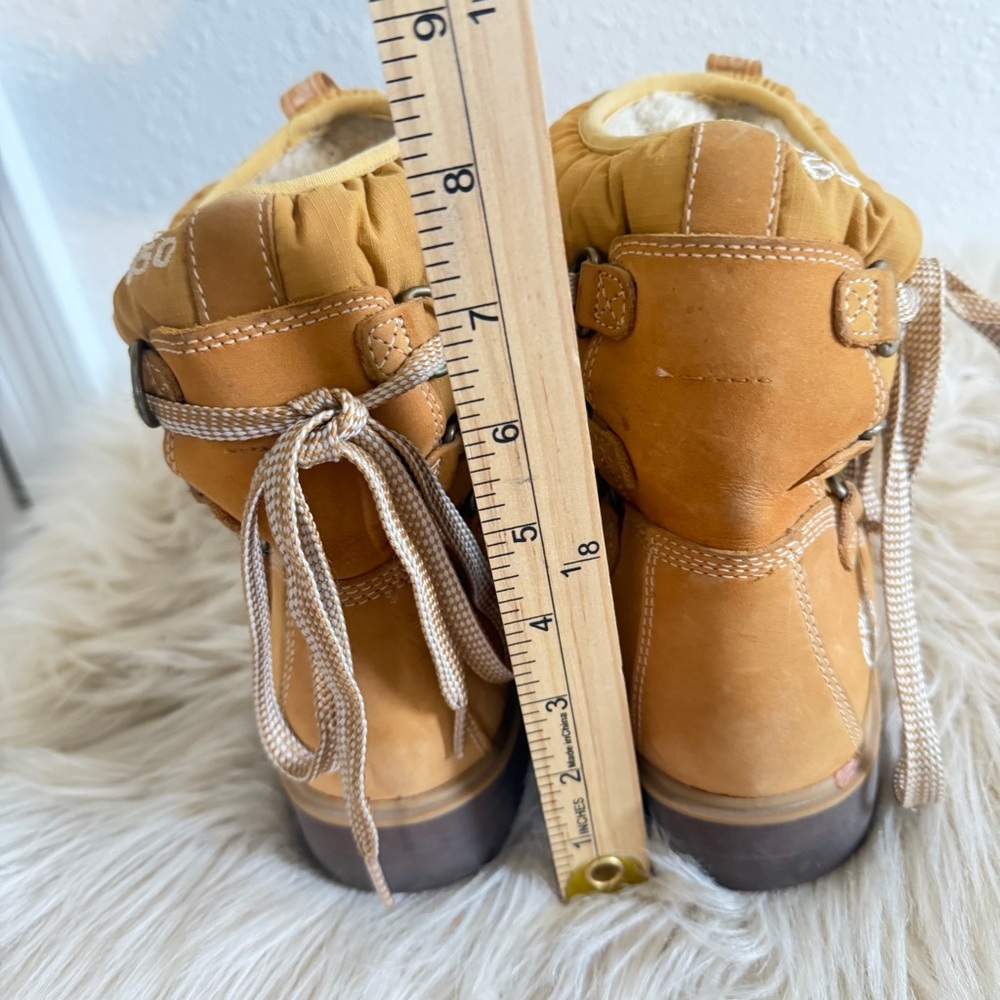 Timberland Shearling Lined Boots Wheat Tan Waterproof Lace Up 8.5M - Picture 3 of 7